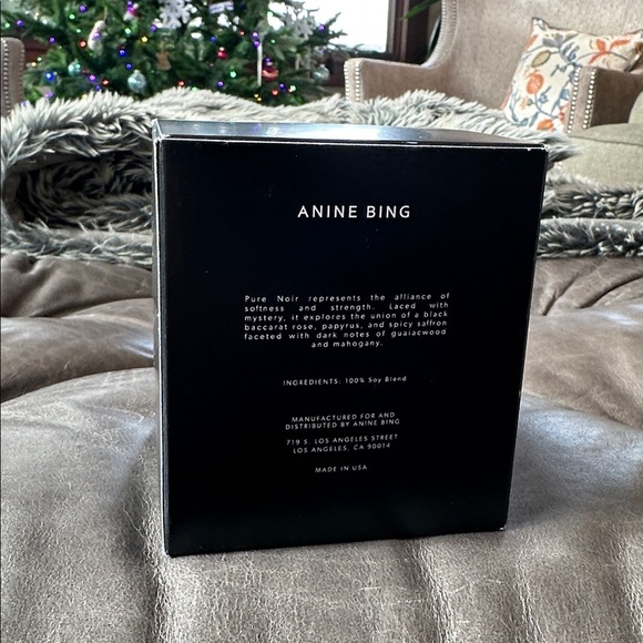 Anine Bing PURE NOIR SCENTED CANDLE NEW IN BOX. Giftable! - Picture 5 of 7